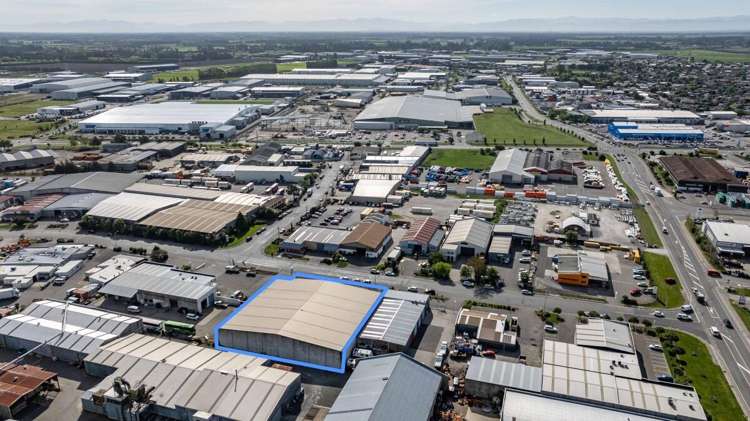 13-15 Edmonton Road Hornby_16