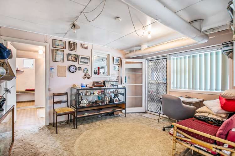 73 Bradbury Road Botany Downs_10