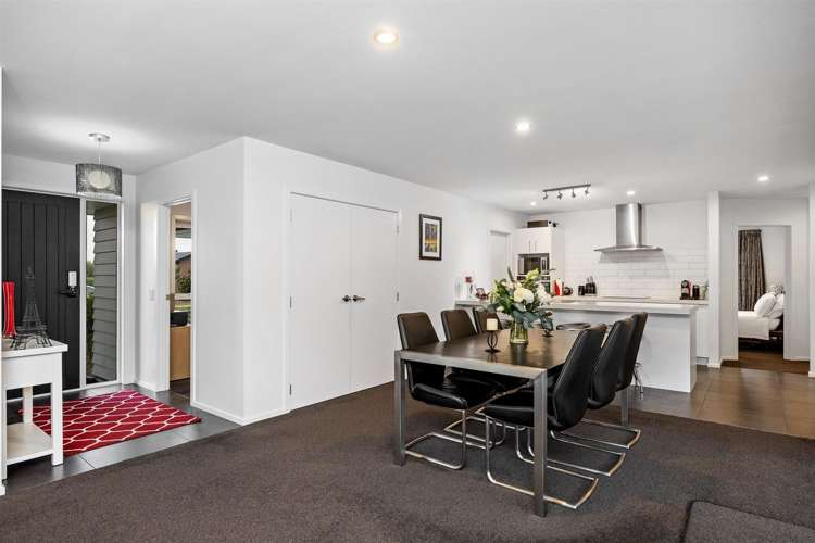 43 Kingfisher Crescent Albert Town_5