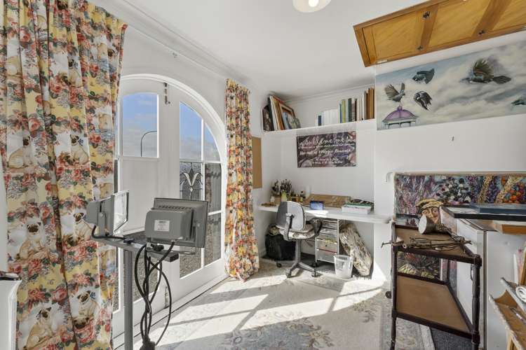 4 Montague Grove Stratford_20