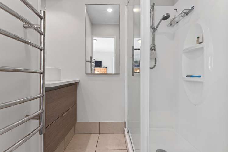 108 Greenwood Boulevard Otaki_13