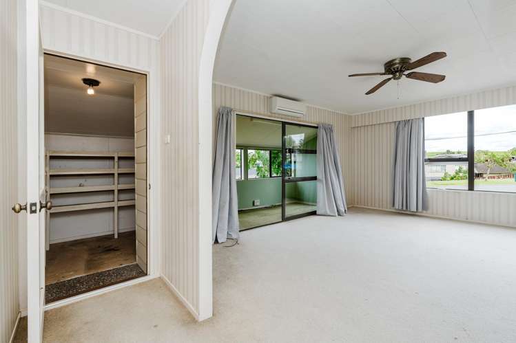 16 Cowley Drive Temple View_5