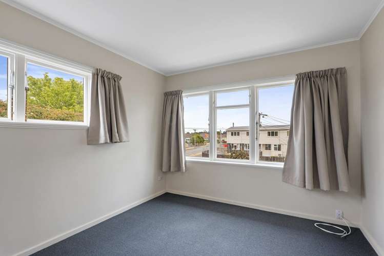 139 and 141 Hampshire Street Aranui_23