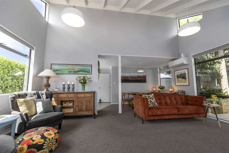 1/25a Beach Road Te Atatu Peninsula_5