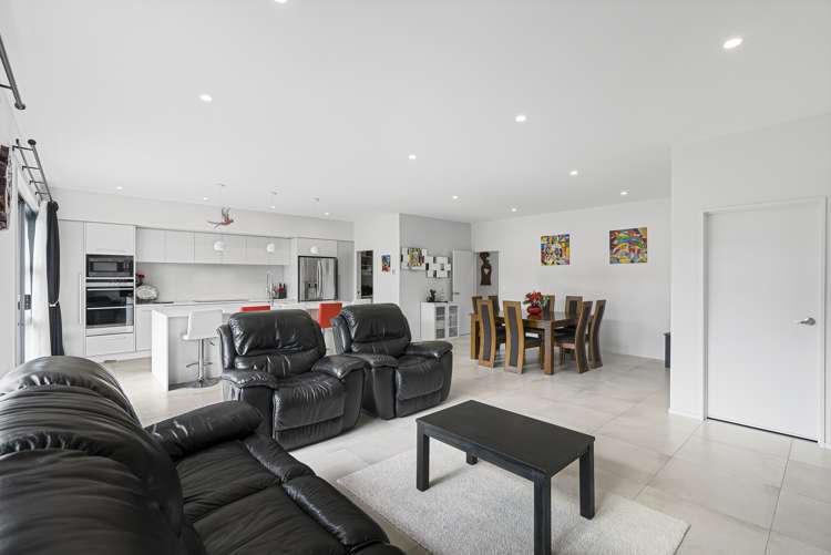 9 Mahutonga Avenue Beachlands_30