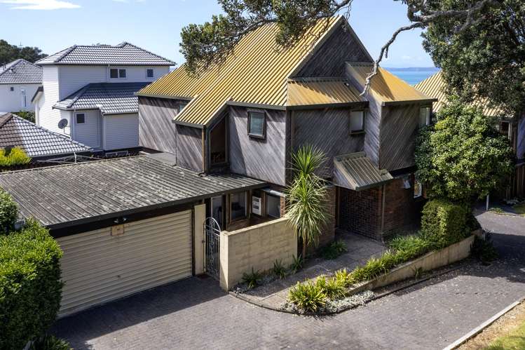 2/54 Cook Street Howick_18