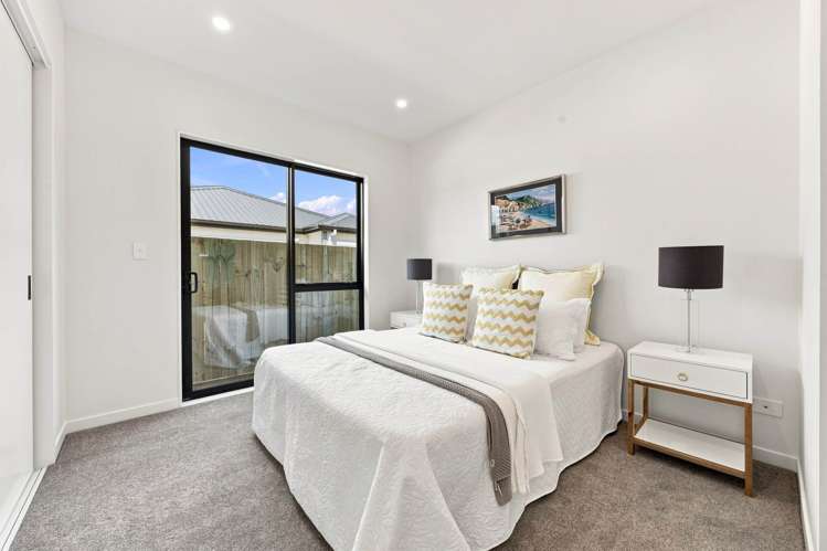 4 Furlough Road Opaheke_13