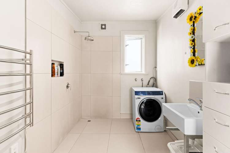 517 Cornwall Road Mahora_14