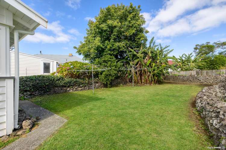 30 Brentwood Avenue Mount Eden_11