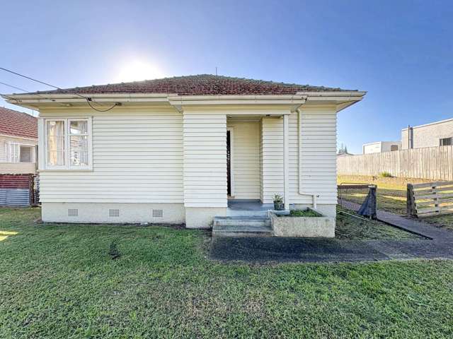 20 Swiss Avenue 1208_2