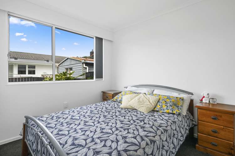 5a Enfield Street Wainuiomata_11