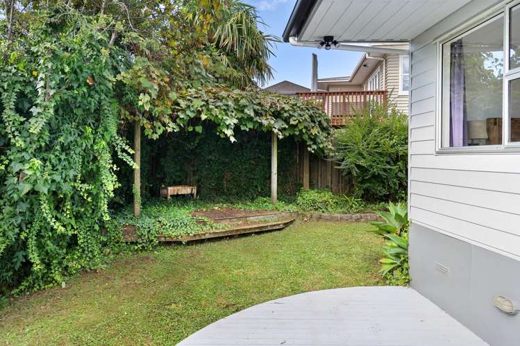 15B Aeroview Drive Beach Haven_12