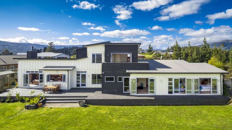 4 Mount Marua Way Timberlea_0