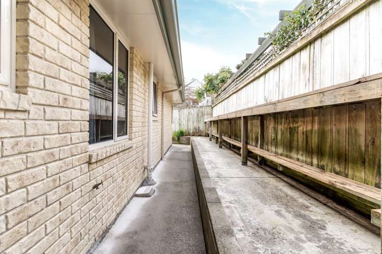 1 Major Aitken Drive Huntsbury_27