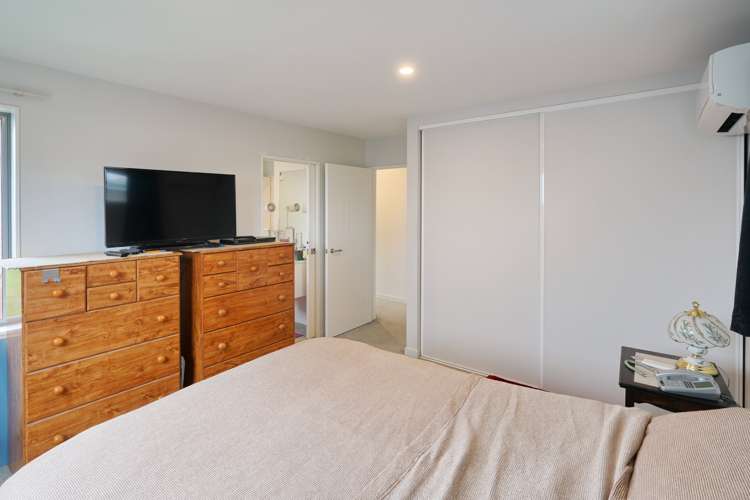 2 Sealy Place Bryndwr_8