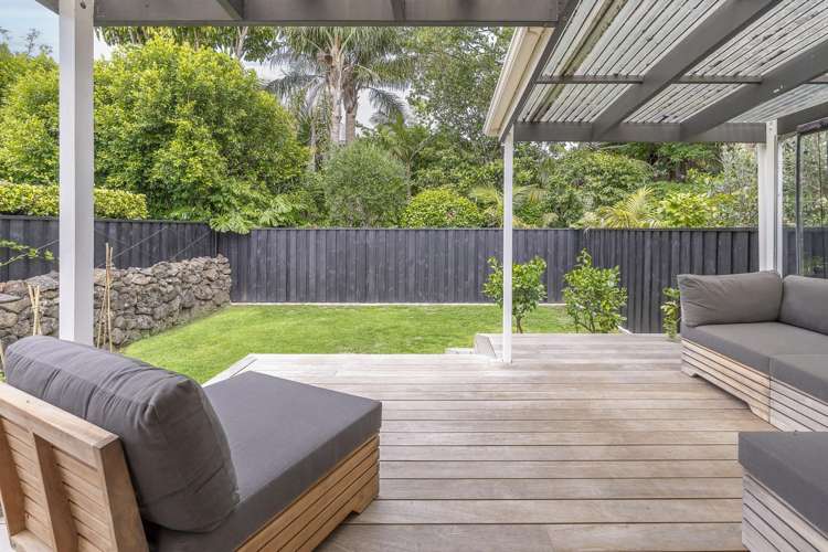 8 Esplanade Road Mount Eden_3