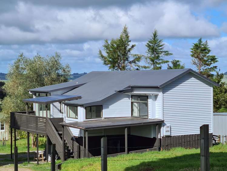 43 The Pines Road_0