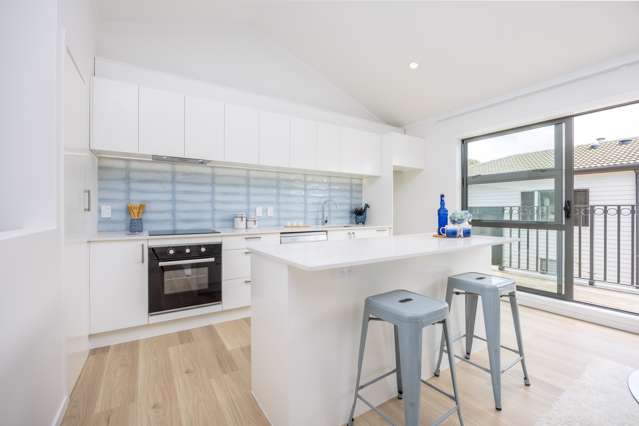 2/42 Saint Benedicts Street Eden Terrace_4