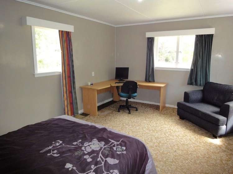 15 Priest Road Woodville_13