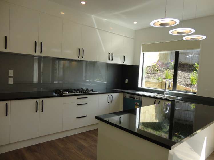 25 Mantra Road Massey_5