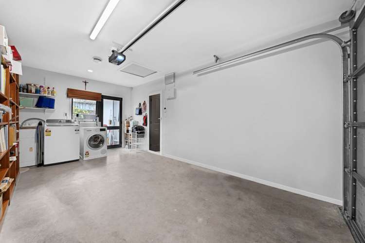 1/19 Howe Street Howick_11