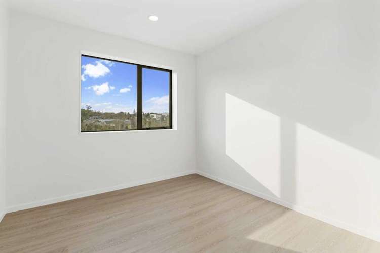 6/2 Blanc Road Silverdale_1