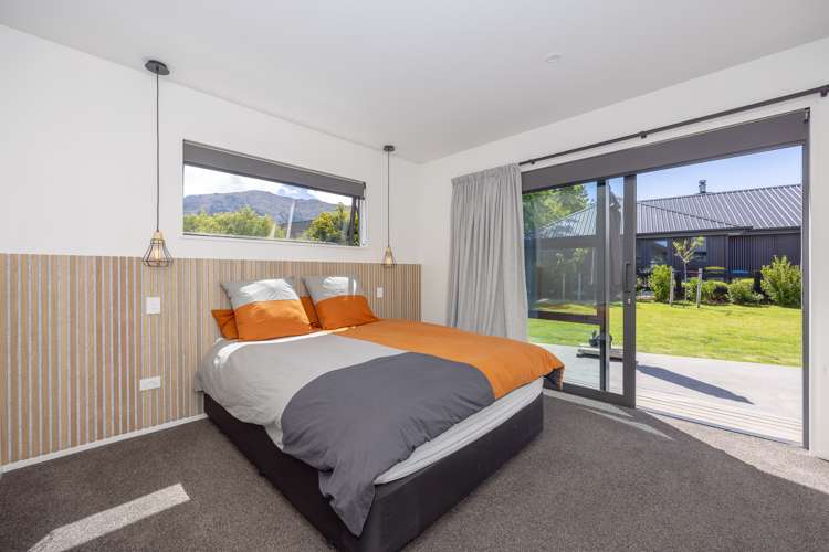 27 Sarges Way Lake Hawea_13