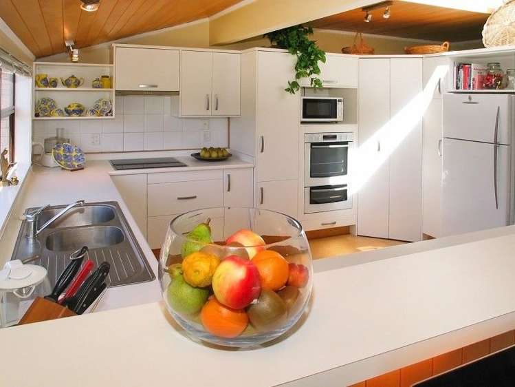 12 Gray Street Pukerua Bay_8