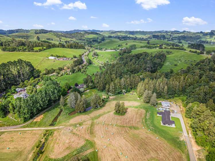 1733 Ararimu Road Hunua_30