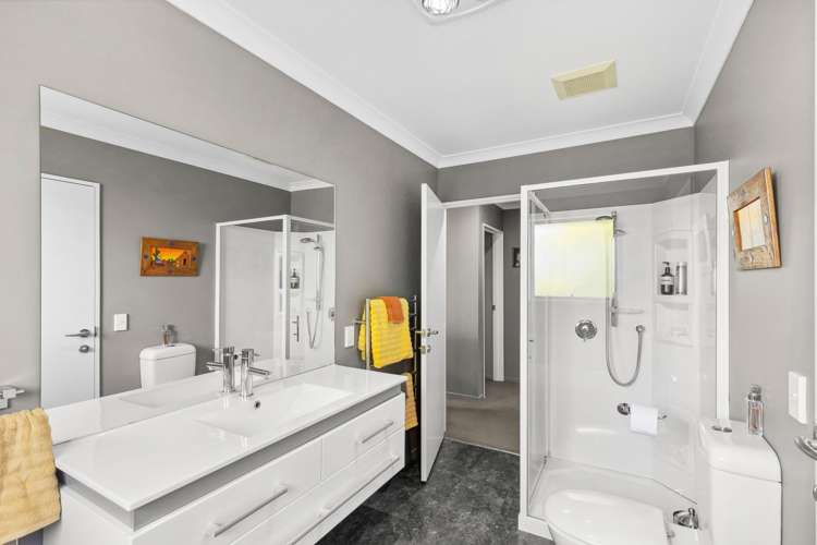 66 Somerset Terrace Stoke_13