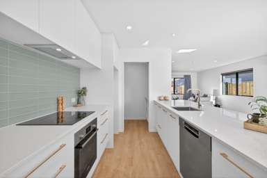 73 Accadia Drive_1