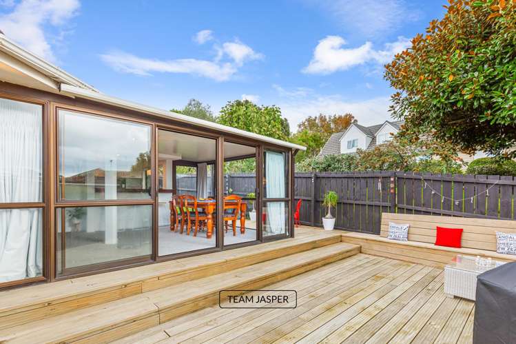 2/190 Norman Lesser Drive Saint Johns_12