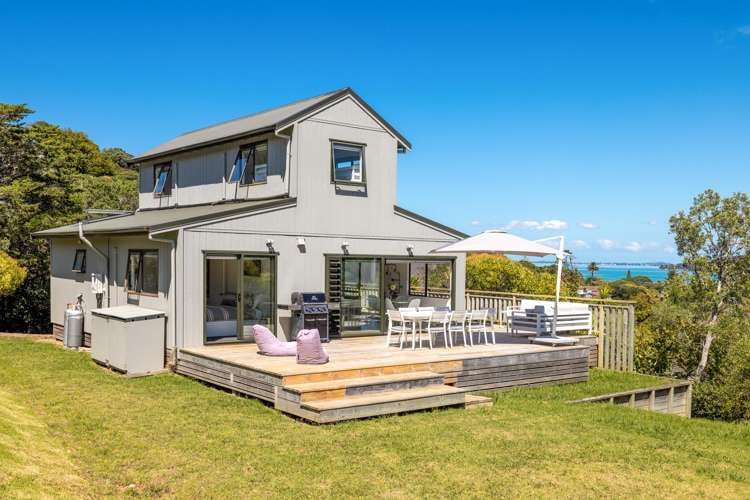 55 Hamilton Road Surfdale_16