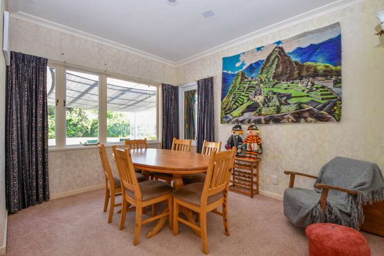 258 High Street North Carterton_8