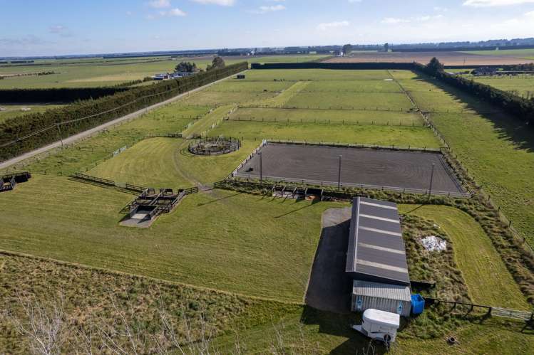 672 Highfield Road Burnham_27