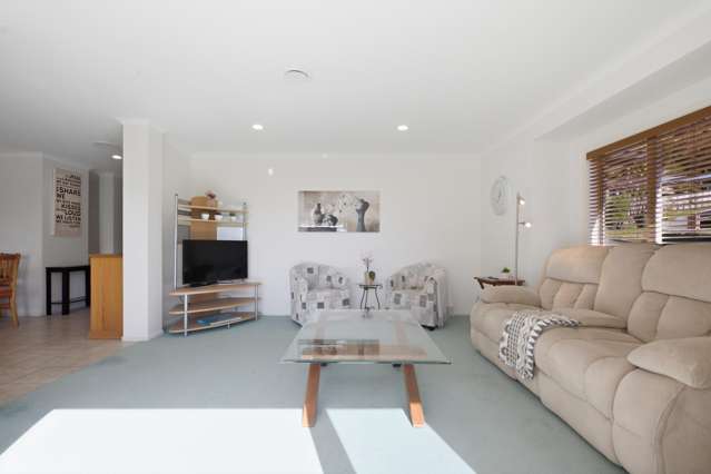 18 Bateleur Close Welcome Bay_4