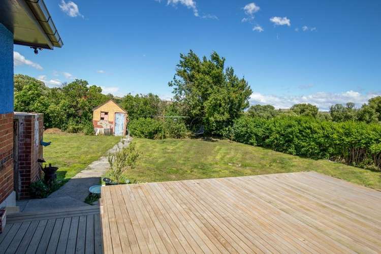 17 White Road Omakau_6