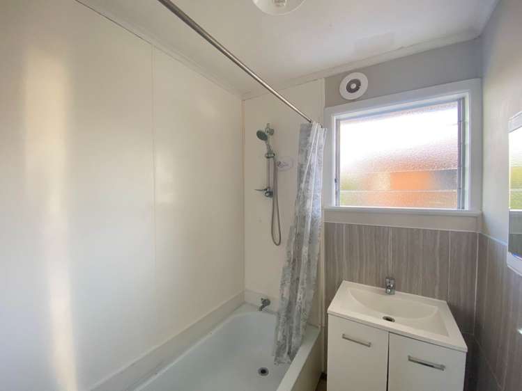 70 Boundary Road Blockhouse Bay_8