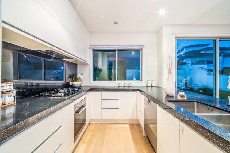 14b Colonel Barton Glade Saint Johns_12