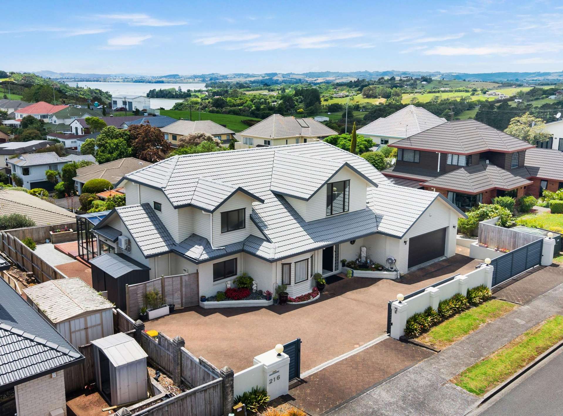 216 Whitford Road Shamrock Park_0