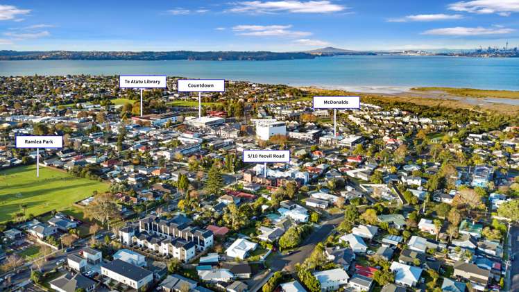 5/10 Yeovil Road Te Atatu Peninsula_16