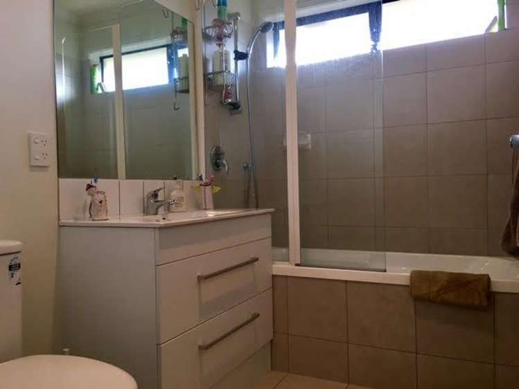 17 Lomas Way Albany_12