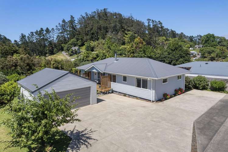 56 Barry Road Waihi_16