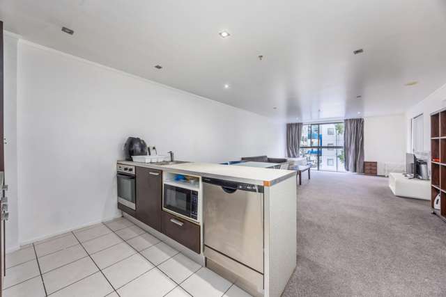 214/47 Hobson Street Auckland Central_4