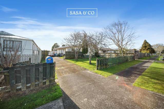 4 Stoll Place Clendon Park_1