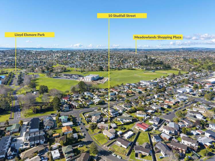 10 Studfall Street Pakuranga Heights_23