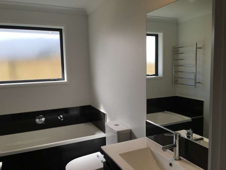 28 Livingstone Drive Papamoa_10