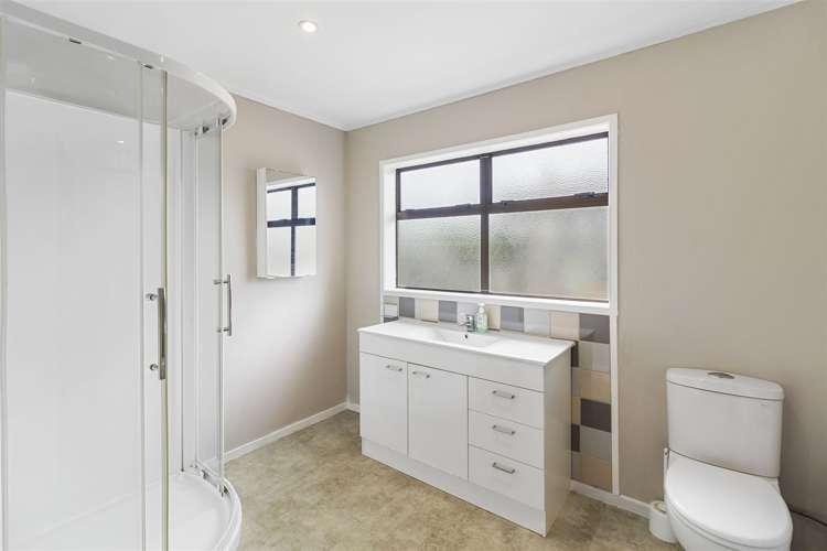 1/9 Gloria Avenue Te Atatu Peninsula_23