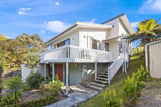 11b Dobell Road Stanmore Bay_1