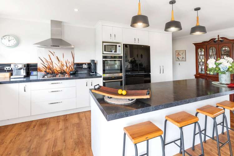 41 Serenity Lane Koputaroa_4